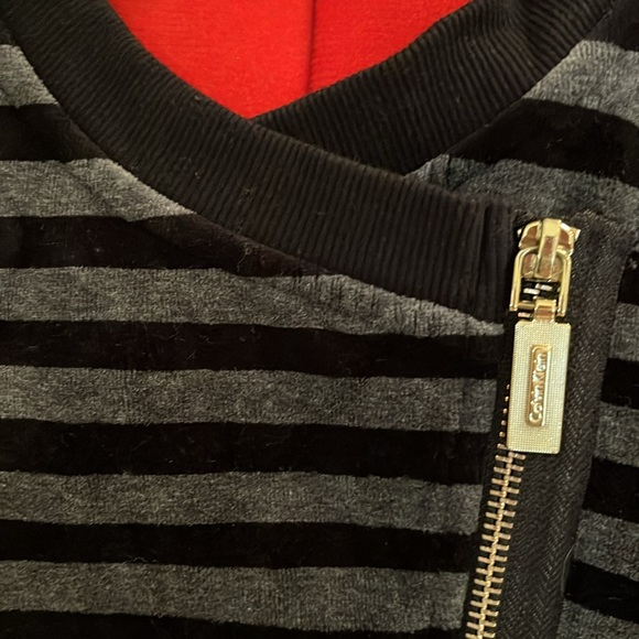 Black and grey velour performance shirt/jacket. - Picture 2 of 6